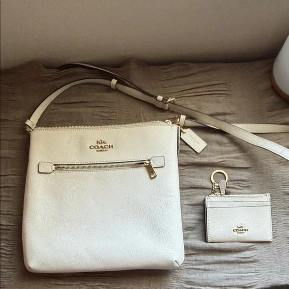 Coach Cream Crossbody Bag - Picture 3 of 7